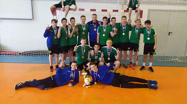 Краснодарские гандболисты выиграли первенство края среди юношей