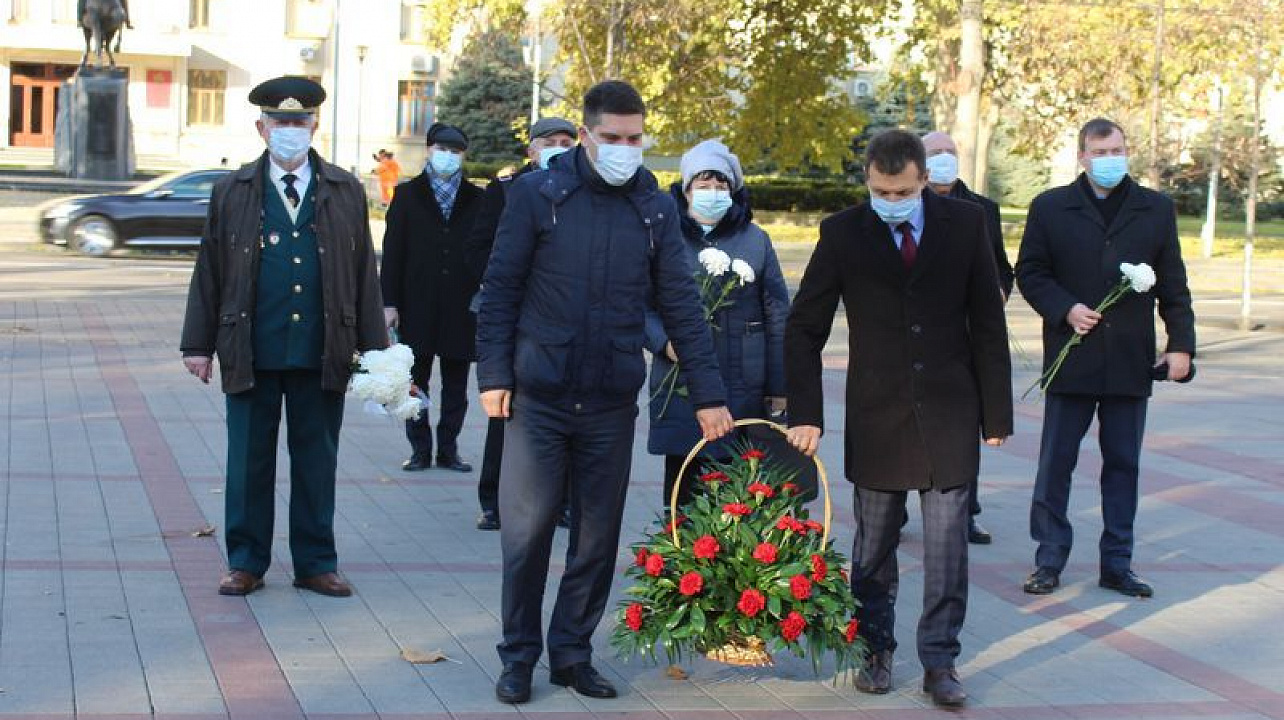 В Центральном округе отметили 124-ю годовщину со дня рождения маршала Победы