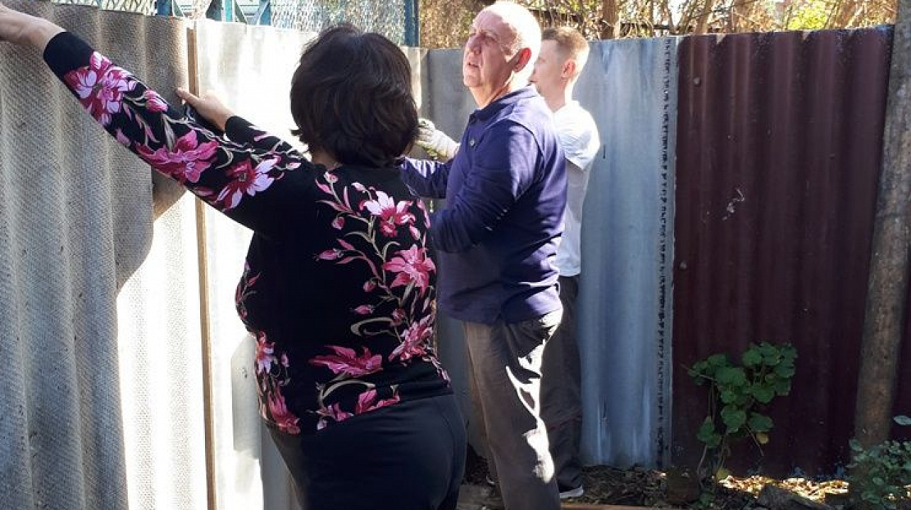 В Центральном округе прошел субботник