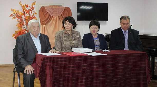 Председатель краевой общественной организации «Труженики тыла, ветераны труда и дети войны» Анатолий Кондаков сохранил свой пост