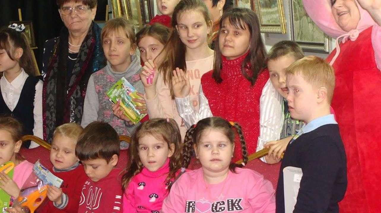 Детский праздник под руководством Фонда «Надежда» прошел в Краснодаре.jpg