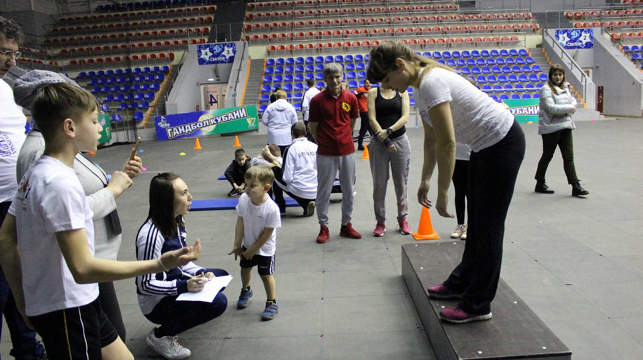 Семьи Краснодара соревновались за право представлять город в «Стартуем вместе»