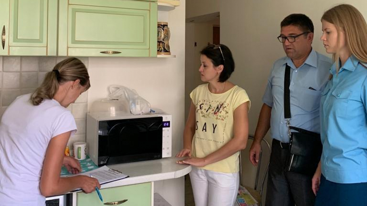 В Западном округе ведется работа по оснащению жилья противопожарными сигнализациями