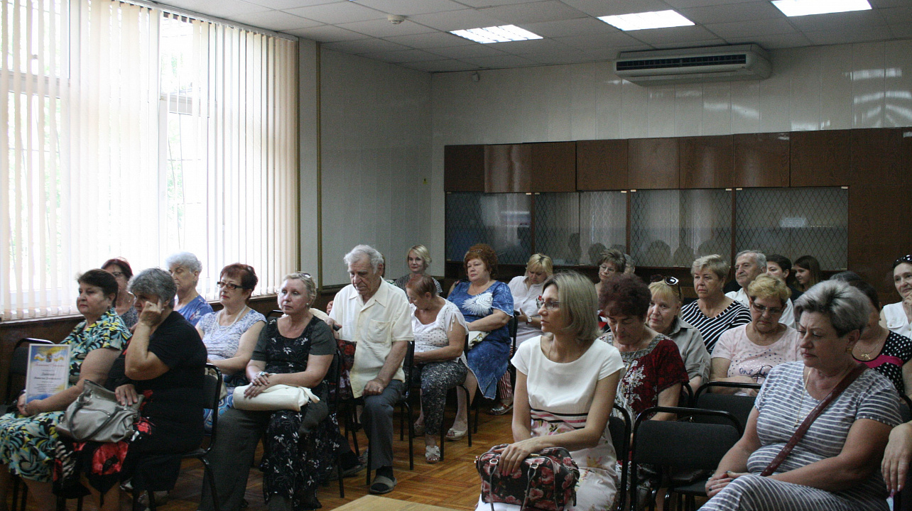 Актив жителей избирательного округа № 26 принял участие в информационном занятии