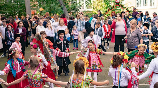 В школе № 31 прошла «Ярмарка школьного двора»