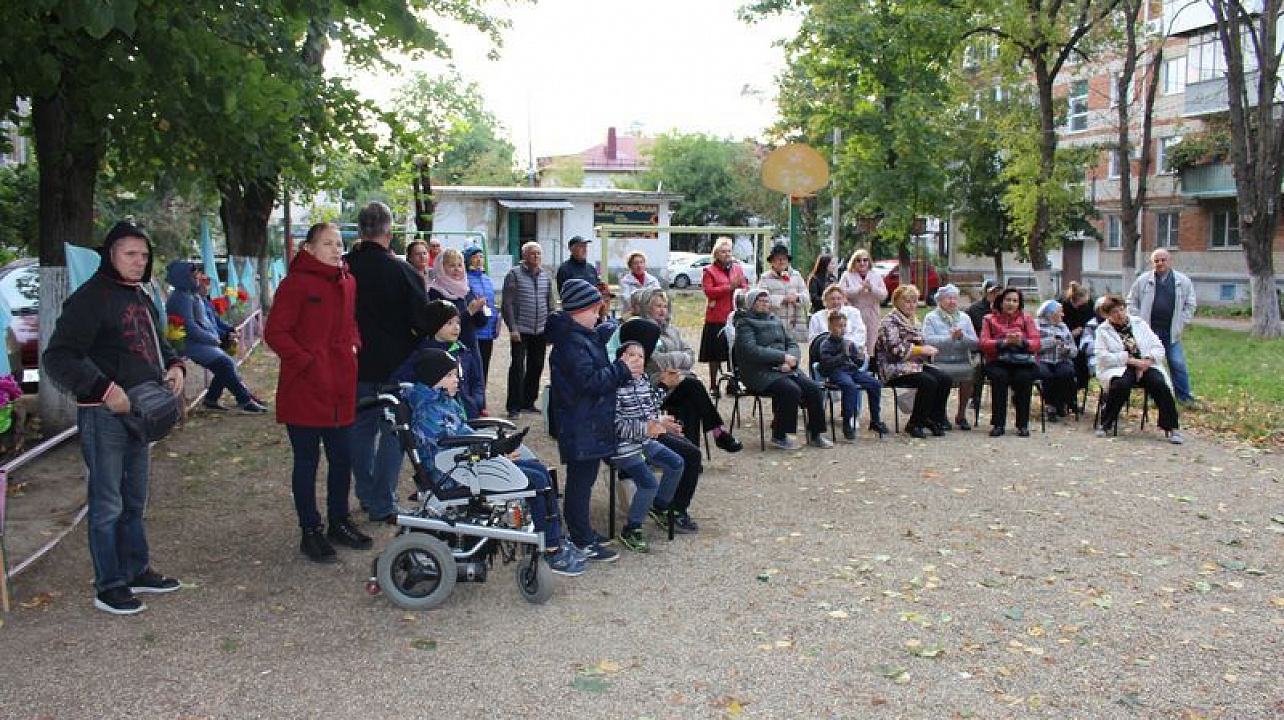 В Центральном округе продолжаются праздники по месту жительства