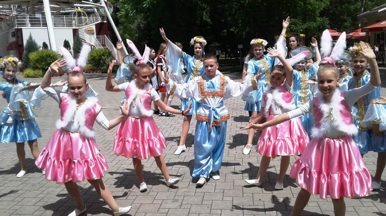 Парки Западного округа радушно встретили выпускников