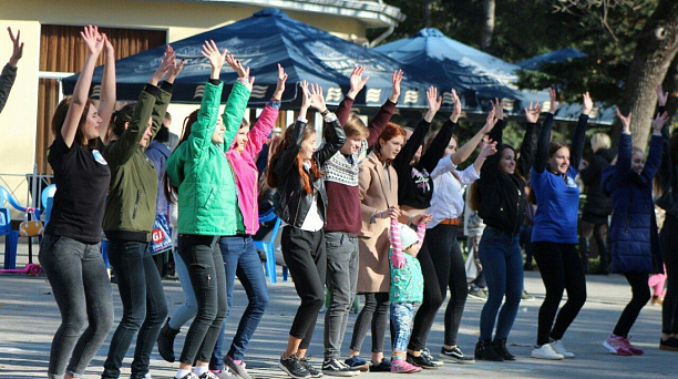 Молодежный Совет Западного округа провел праздничную программу, посвященную Дню народного единства