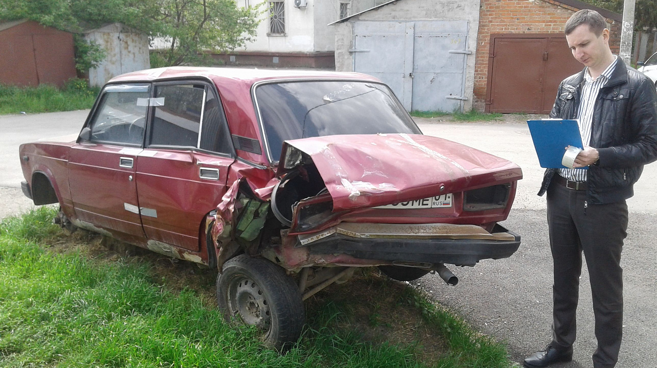 На территории Западного округа проведен мониторинг улиц с целью выявления и уборки транспортных средств, брошенных собственниками