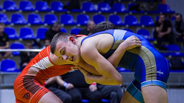 Более 150 спортсменов из России и Армении приняли участие в первенстве Краснодара по греко-римской борьбе 