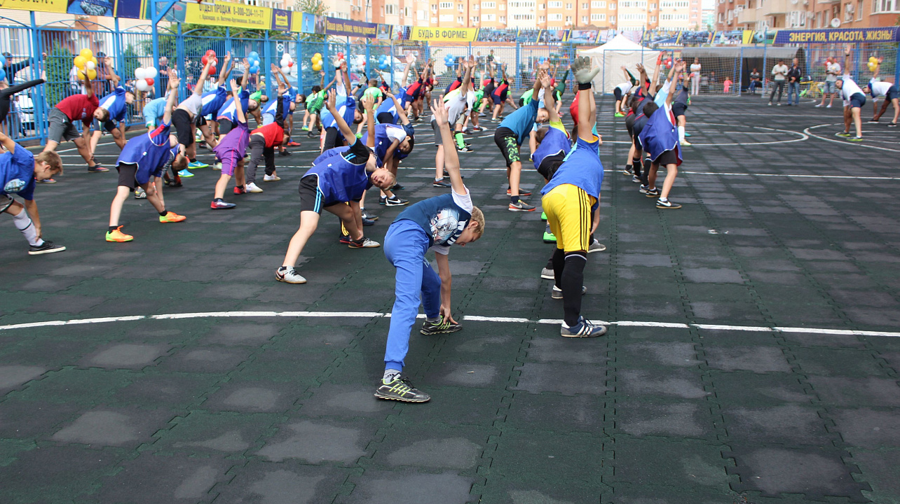 В Краснодаре стартовал турнир по мини-футболу на Кубок главы