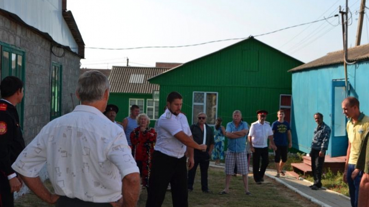 Казаки с семьями приняли участие в спортивно - оздоровительных мероприятиях