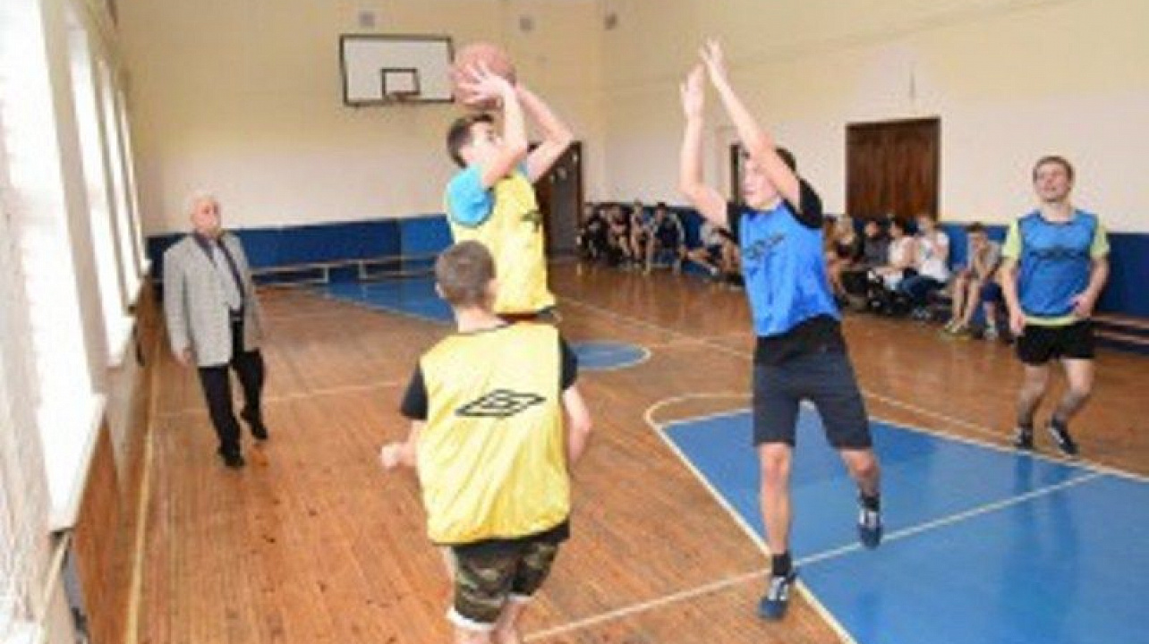 В Центральном округе состоялся баскетбольный турнир