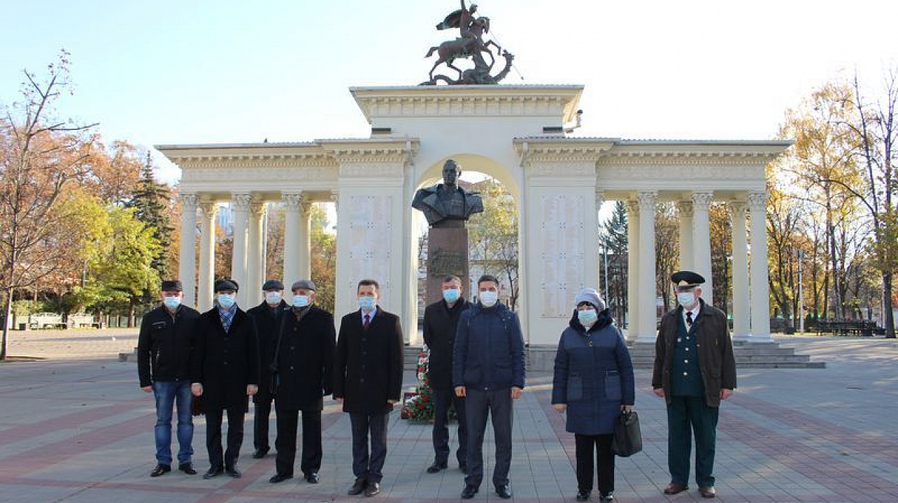 В Центральном округе отметили 124-ю годовщину со дня рождения маршала Победы