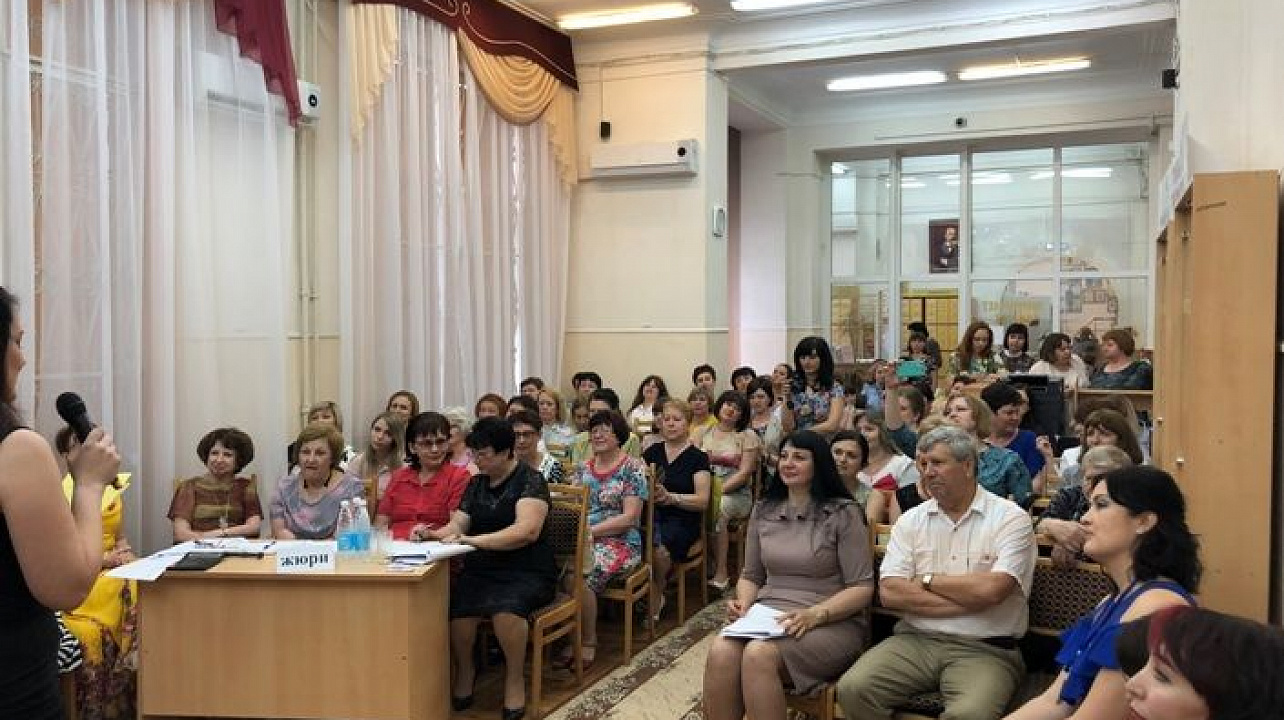 В Западном округе подвели итоги конкурса «Лучший библиотекарь года — 2018»