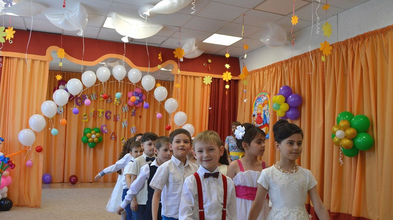 В Западном округе прошли выпускные в детских садах