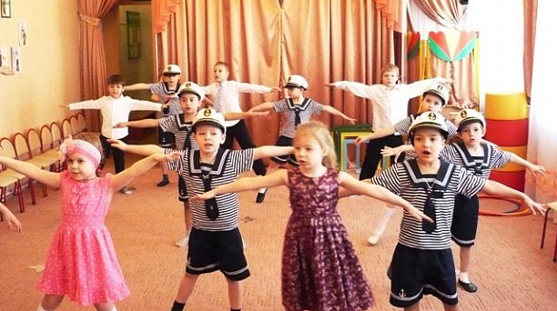 В детском саду № 130 продолжается месячник оборонно-массовой работы