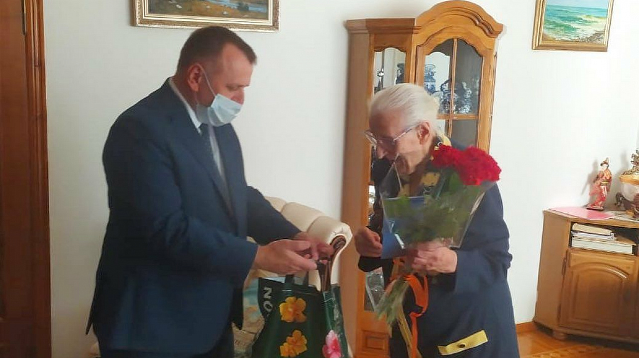 Поздравление Т.А. Рубцовой.jpg