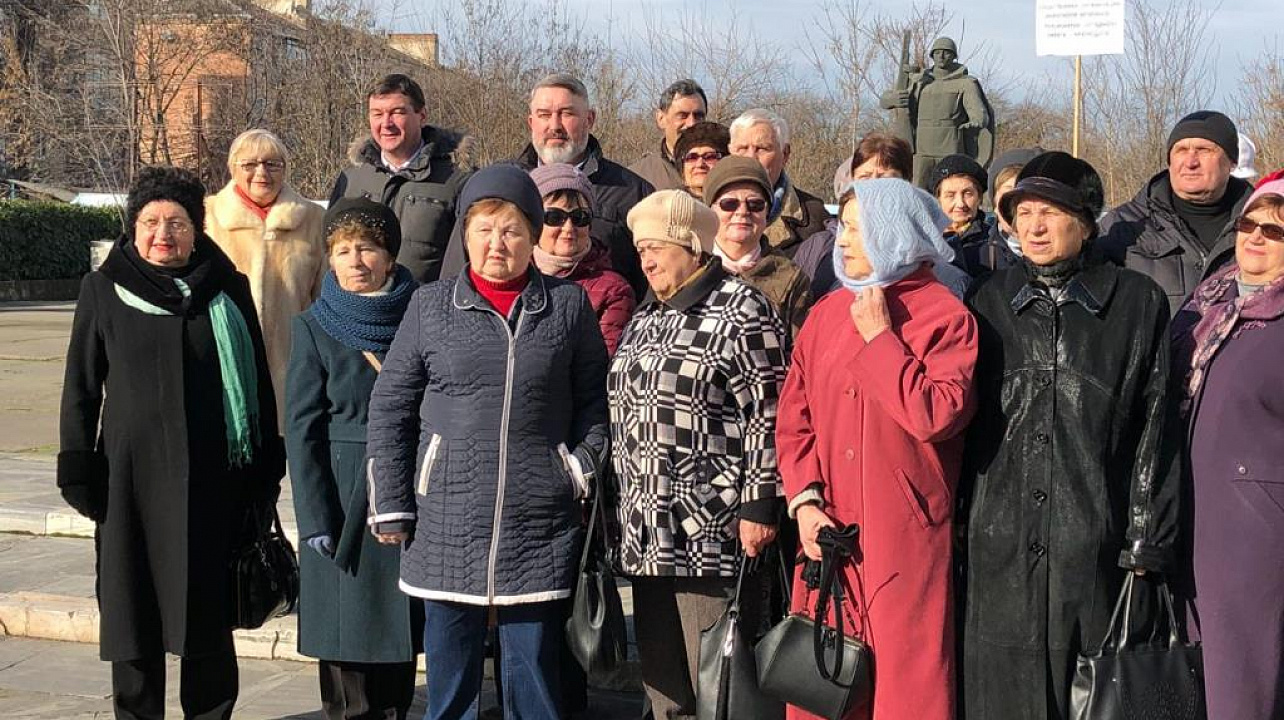 IКо дню освобождения Краснодара от фашистов у мемориалов в Западном округе прошли торжественные церемонии