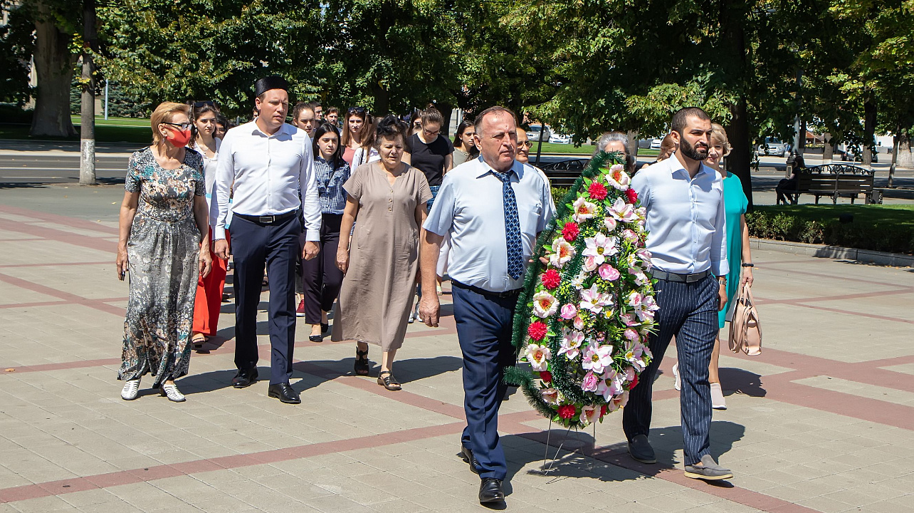 По приглашению Краснодарского центра национальных культур столицу Кубани посетили активисты общественных организаций столицы Абхазии (12).jpg