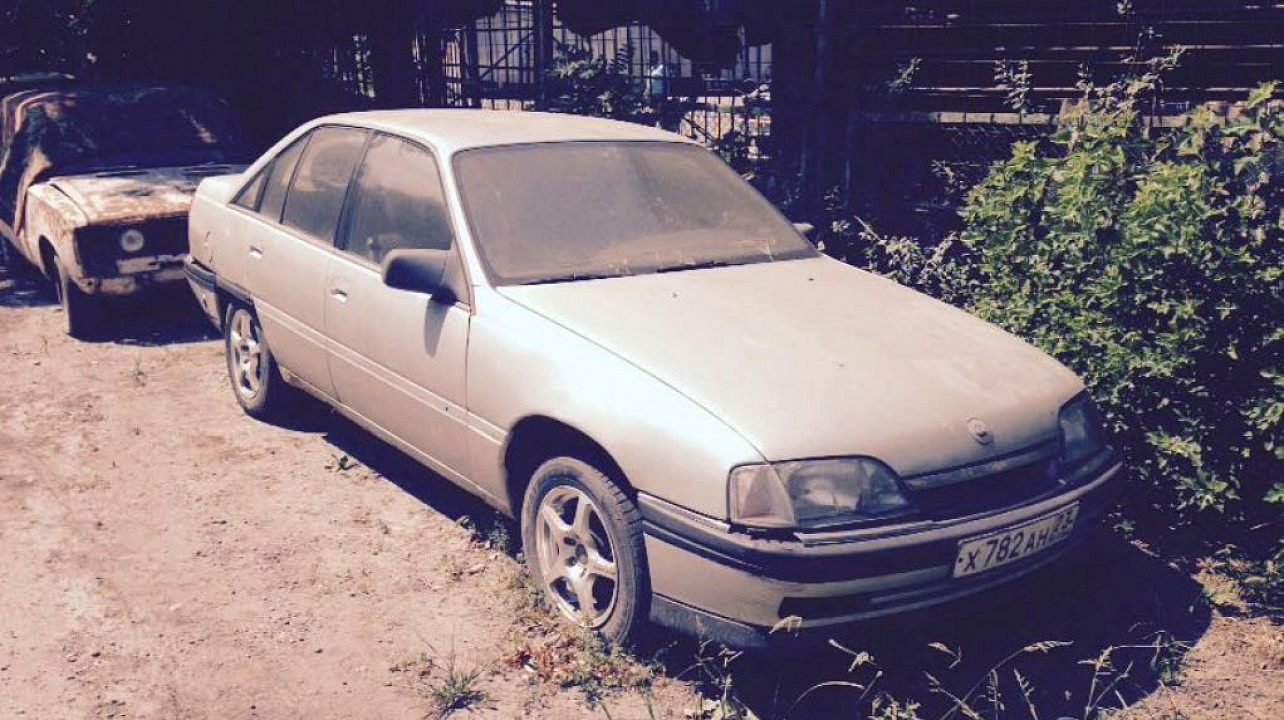 В Западном округе прошел мониторинг улиц с целью выявление брошенных транспортных средств