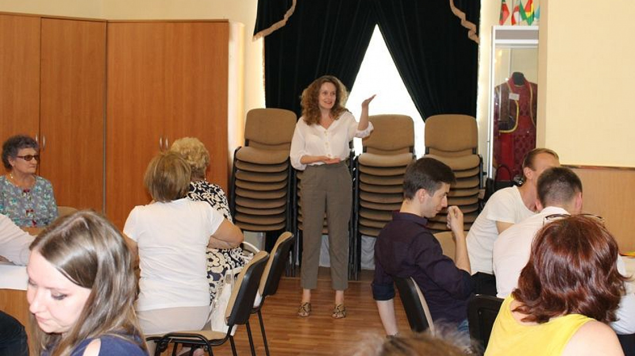 Жители Центрального округа обсудили проект благоустройства сквера «Дмитриевский»