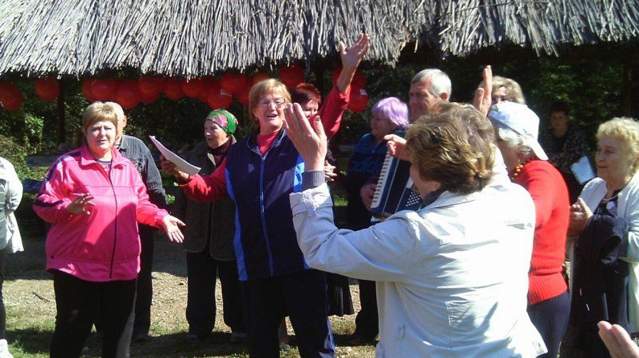 Ветераны Западного округа побывали в «Долине очарования»