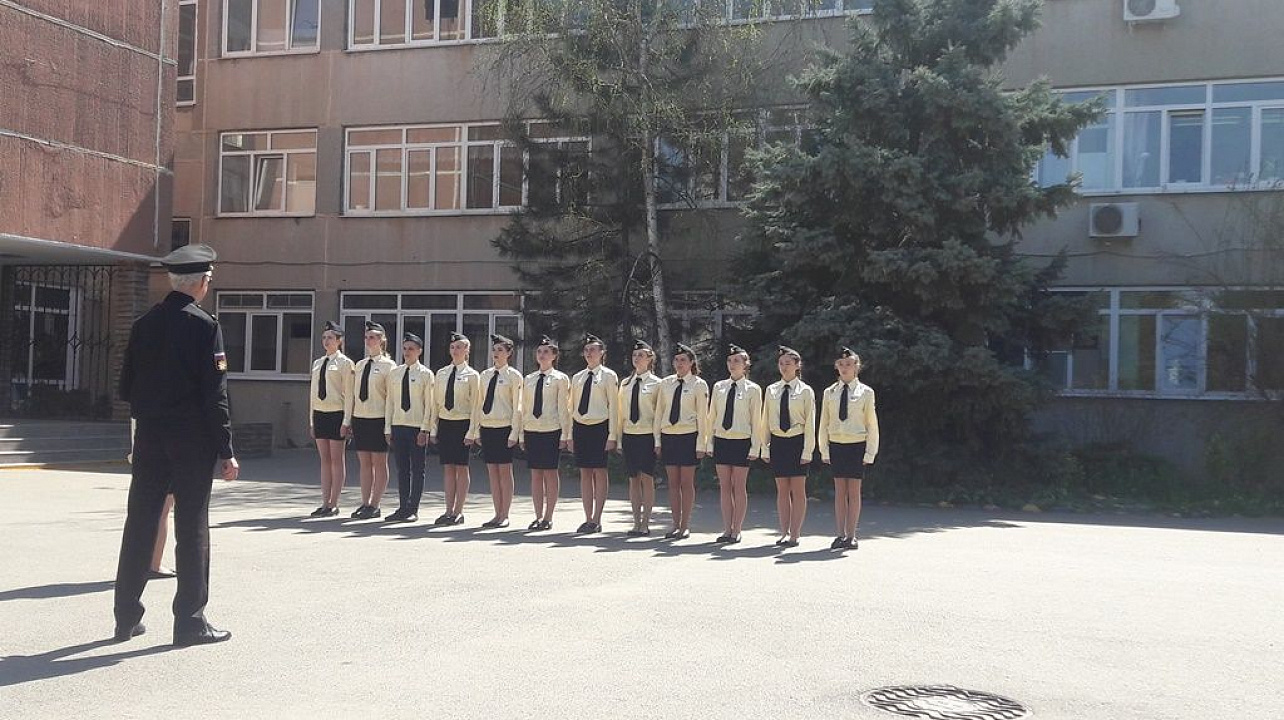 В Западном округе прошел этап военно-спортивной игры "Зарница"