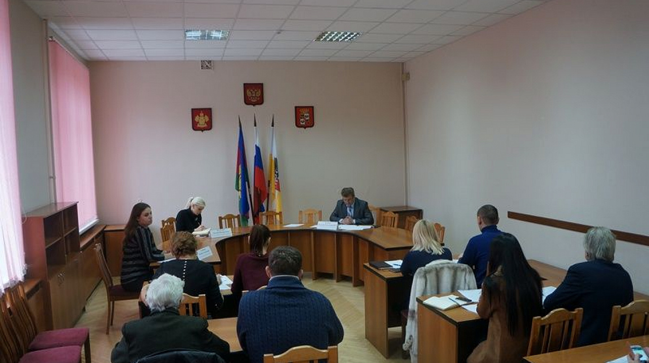 Заседание организационного комитета по проведению месячника оборонно-массовой и военно-патриотической работы прошло в Западном округе