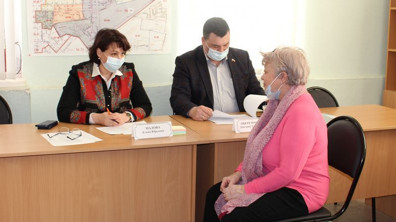 Глава администрации Центрального округа Елена Малова провела приём руководителей органов ТОС