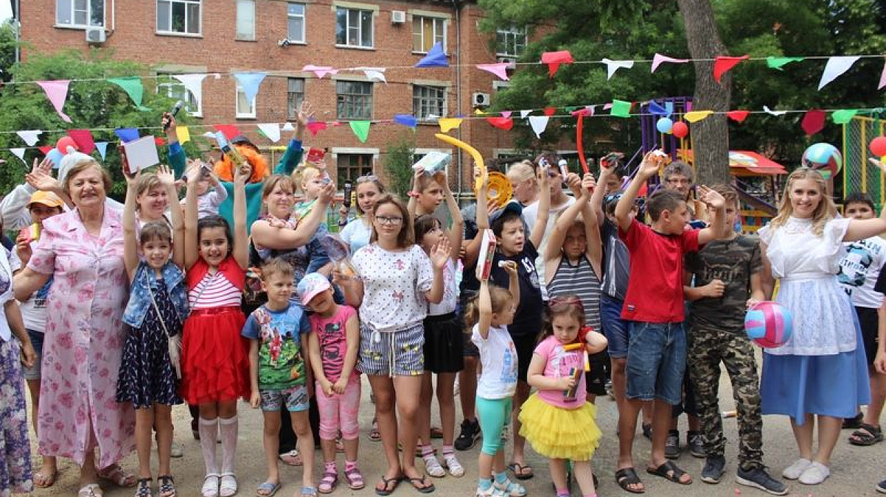 На игровых площадках Центрального округа отмечают День защиты детей