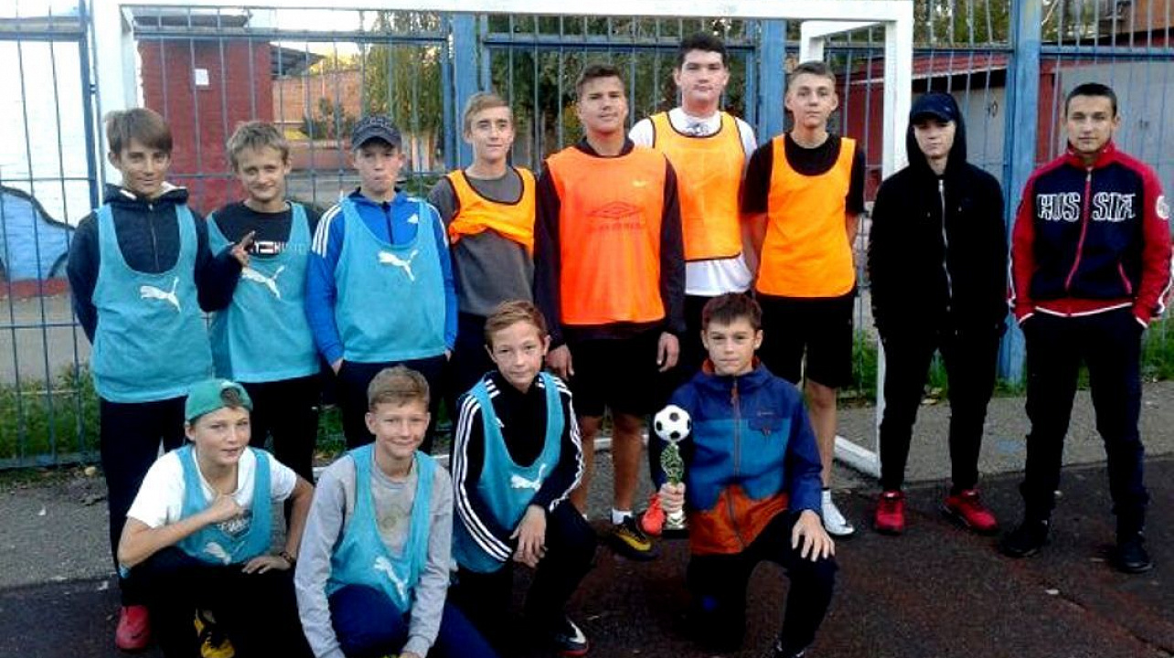 В Центральном округе завершился осенний турнир по мини-футболу среди детских дворовых команд