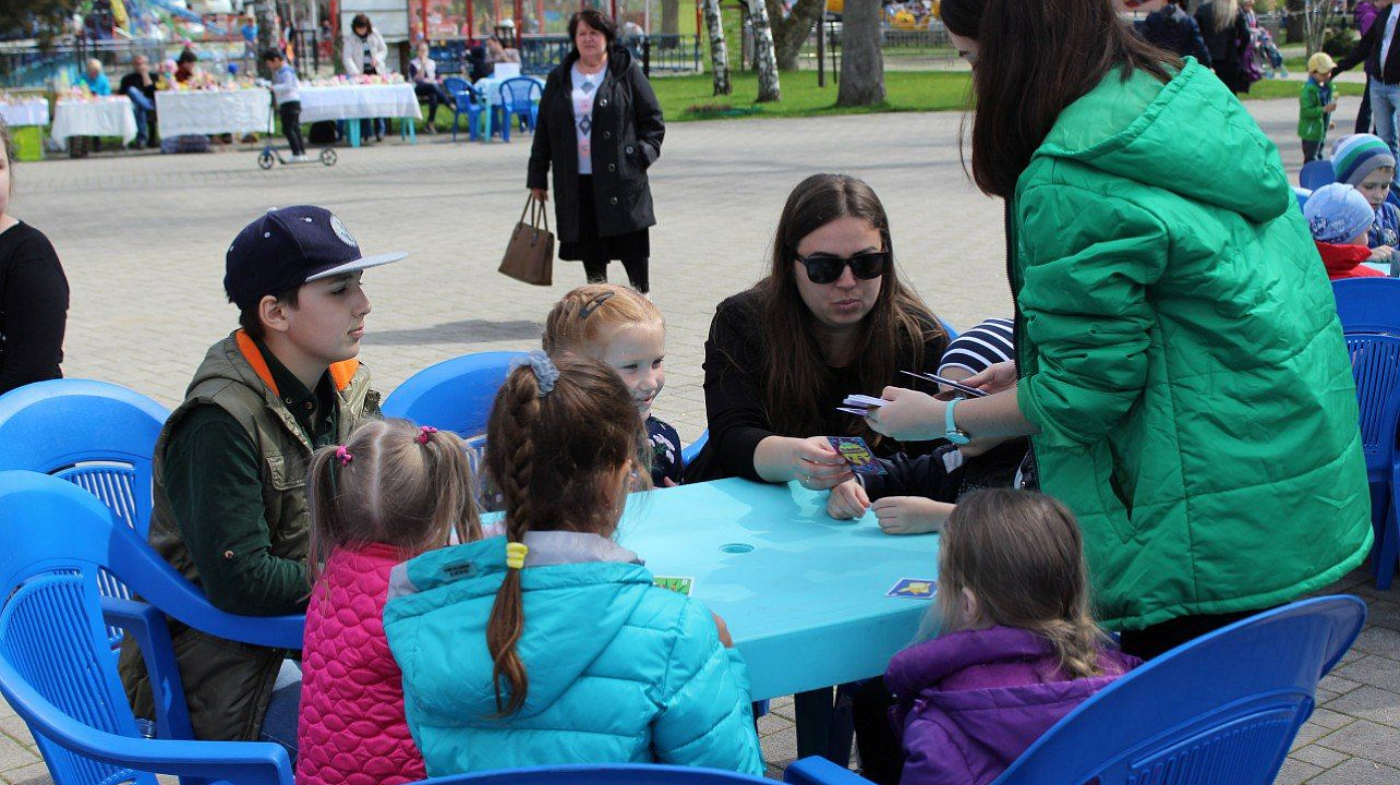 Молодежный Совет Западного округа провел праздничную программу, посвященную Дню смеха