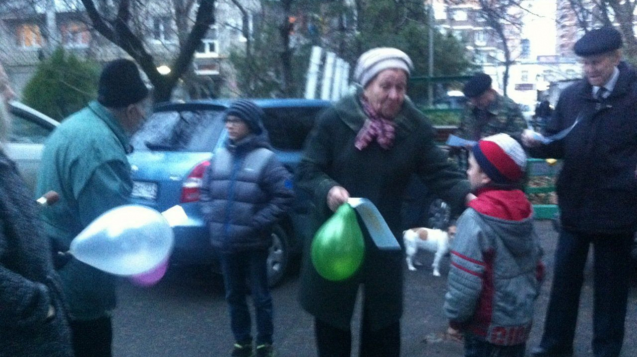 ТОС №105 Прикубанского округа организовал праздник для пенсионеров и инвалидов