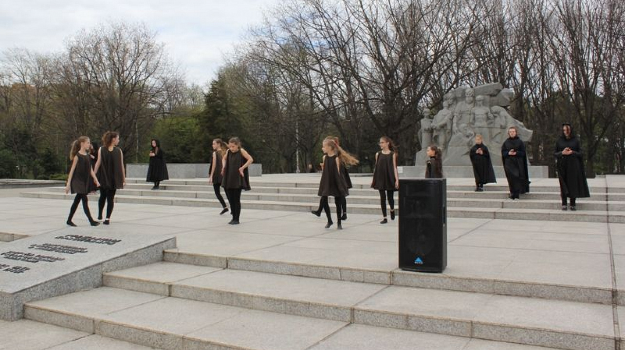 Сегодня в Центральном округе прошел митинг-реквием, посвященный Международному дню освобождения узников фашистских лагерей