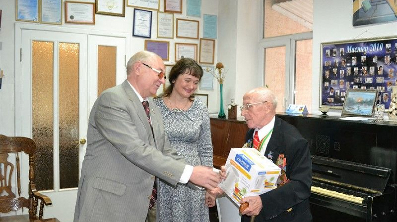 Праздник ко Дню пожилого человека прошел при содействии организации «Единство поколений».jpg