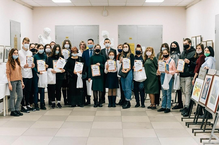 В Кубанском государственном университете прошло торжественное открытие VI Международного творческого Форума «Разные миры»