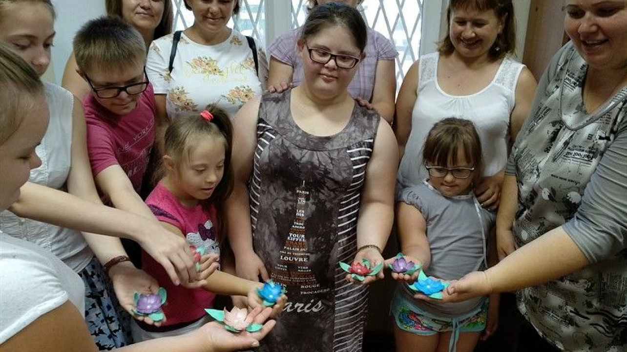 В Краснодаре стартовал социальный проект, направленный на поддержку семей с детьми-инвалидами.jpg