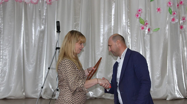 Особый подарок в День учителя