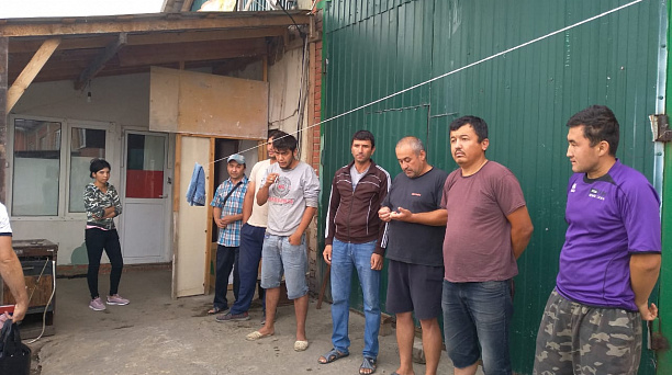 В Прикубанском округе полицейские выявили 17 незаконных мигрантов