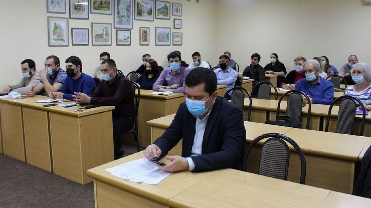 В администрации Центрального округа состоялось совещание с представителями торговых центров и ярмарок