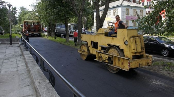До 10 декабря в Прикубанском округе завершат запланированный ремонт тротуаров и внутриквартальных территорий