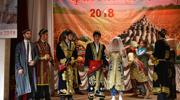 В Краснодаре отметили таджикский праздник «Мехргон»