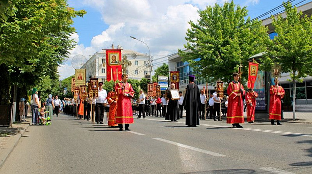 Казаки приняли участие в крестном ходе
