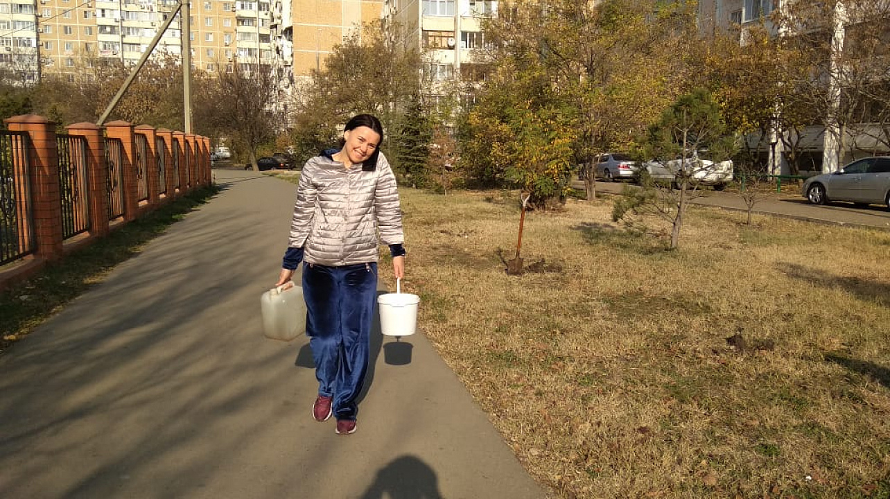В Юбилейном микрорайоне прошел «зеленый» субботник
