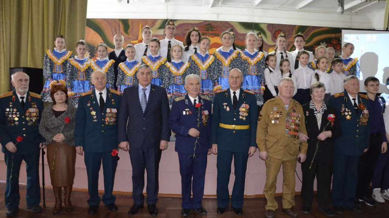 Панихида в память о погибших героях прошла в Юбилейном микрорайоне 16 февраля (4).jpg