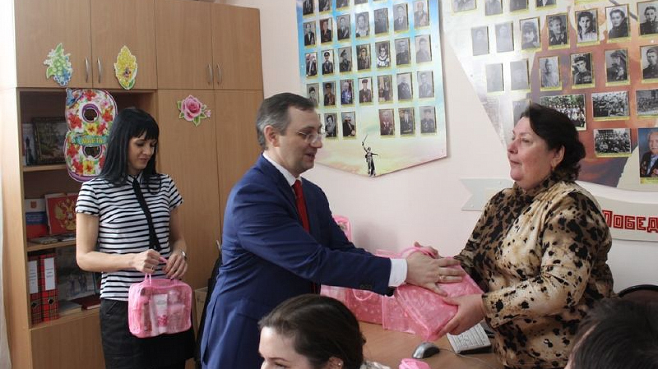 В  Центральном округе проходят мероприятия, посвященные Международному женскому дню