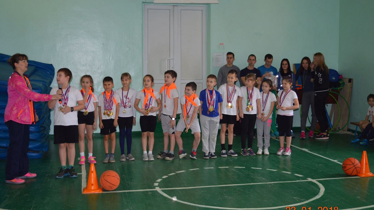 «Веселые старты» среди учащихся 1-х классов