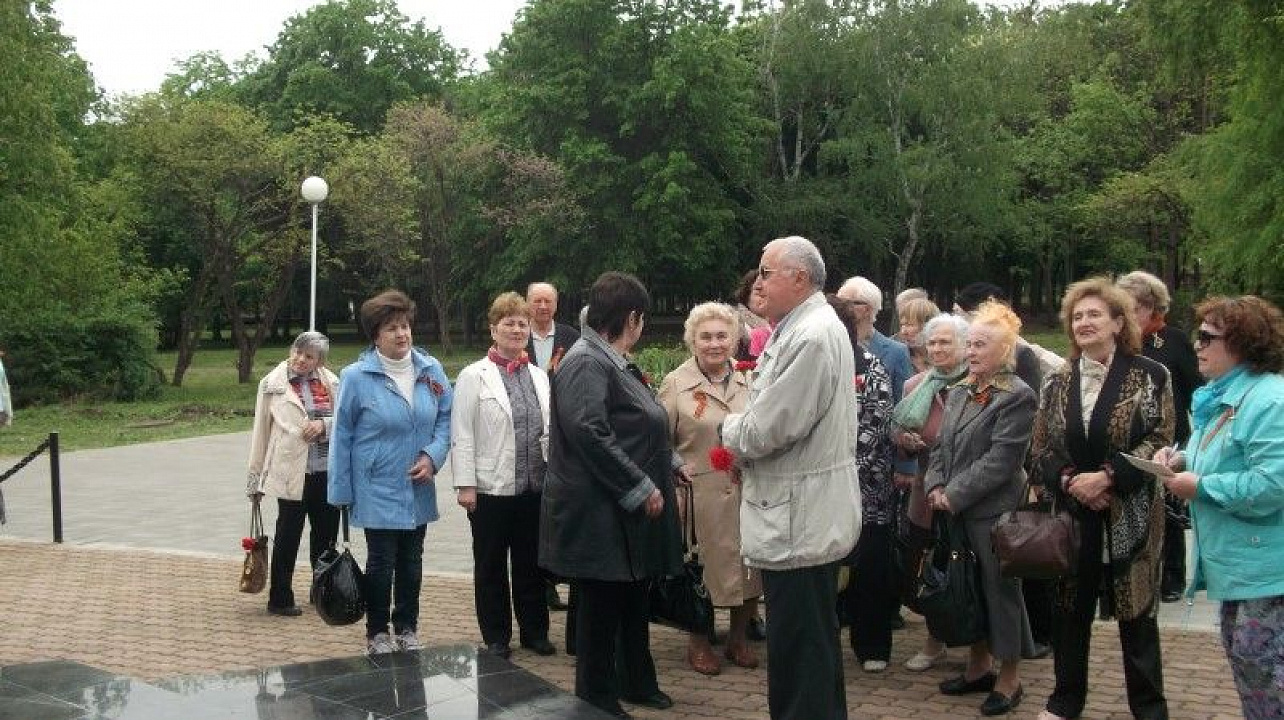 Помним и чтим подвиг ветеранов (2).JPG