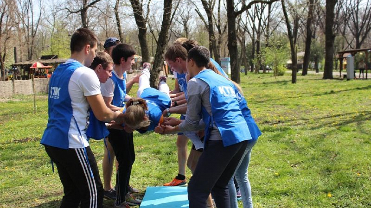 В Центральном округе прошел молодежный фестиваль «Свежий ветер»